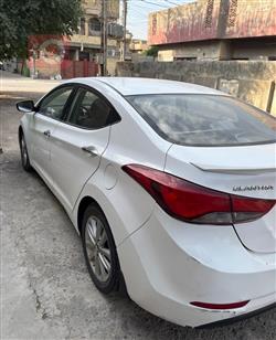 هیوندای ئەلەنترا